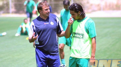 אייל גולסה עם אלישע לוי (עמית מצפה)