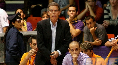 בירנבוים יחסר את גריזארד שנסע להתאבל על ביתו הפעוטה (קובי אליהו) בירנבוים יחסר את גריזארד שנסע להתאבל על ביתו הפעוטה (קובי אליהו)