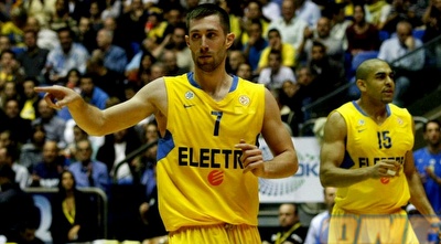 ויזנייבסקי חוגג (אמיר לוי)