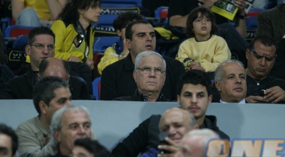 יעקב שחר ביציע. חיפה צריכה עוד שחקן שישדרג אותה באירופה (אור שפונדר)