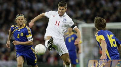 סטיבן ג´רארד. מירוצי סוסים או נבחרת אנגליה במונדיאל? (רויטרס) סטיבן ג´רארד. מירוצי סוסים או נבחרת אנגליה במונדיאל? (רויטרס)