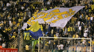 אוהדי מכבי מוחים נגד ההתאחדות. יאלצו לוותר בפעם הרביעית על משחק במנוי? (אור שפונדר)