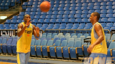 אלן אנדרסון וסטפון לאזמה (שרון קביליו)