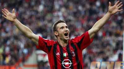 שבצ´נקו חוגג במדי מילאן (רויטרס)