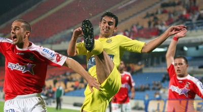 יוסי שבחון. המאמצים של מכבי לא הניבו פרי במחצית הראשונה (קובי אליהו)