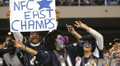 אוהדי הקאובויס חוגגים על חשבון פילדלפיה (רויטרס) אוהדי הקאובויס חוגגים על חשבון פילדלפיה (רויטרס)