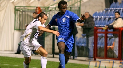 גיזי דרבור יוצא קדימה (קובי אליהו)