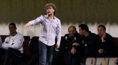 ראובן עטר מחלק הוראות (אלעד ירקון)