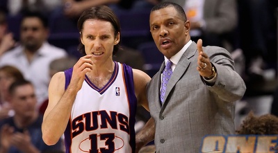 סטיב נאש עם אלווין ג´נטרי. המאמן החדש החזיק את השמחה למדבר (רויטרס)