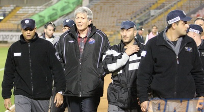 יואב כץ בקרית אליעזר. &qout;(עמית מצפה)