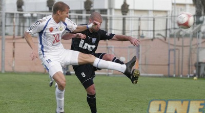 עודד גביש. מתקרב לבירת הנגב (דרור עינב)