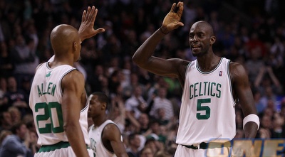 ריי אלן וקווין גארנט (GettyImages)