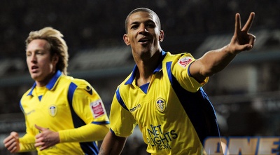 בקפורד מלידס חוגג צמד מול טוטנהאם בגביע. עוד צעד אחד (GettyImages)