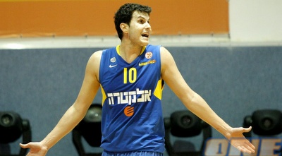 גיא פניני לא מבין מה קרה (אמיר לוי)