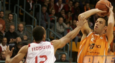 טפירו (שי לוי)