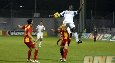 דאטורו באוויר, אוחיון צופה בו (אלעד ירקון)