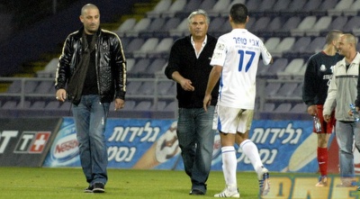 בני חדד נפרד מיוסי מזרחי (אלעד ירקון)