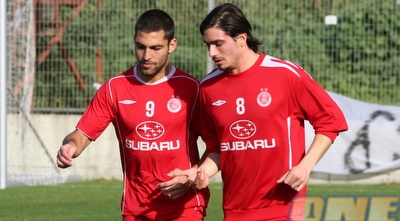 דה רידר ושכטר. ההולנדי לא הצליח באנגליה ומתקשה גם בארץ (רועי גלדסטון) דה רידר ושכטר. ההולנדי לא הצליח באנגליה ומתקשה גם בארץ (רועי גלדסטון)