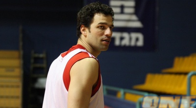 אורי קוקיה. ירושלים חייבת לנצח (גיא בן זיו)