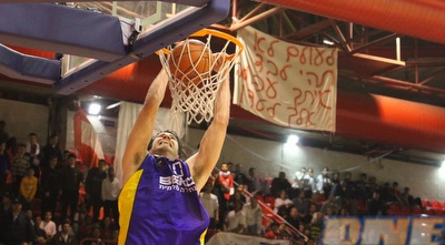 יוני ניר (עמית מצפה) יוני ניר (עמית מצפה)