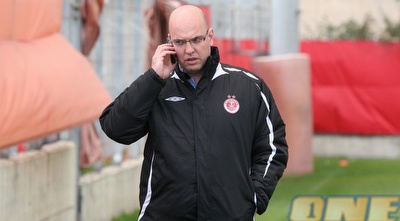 אמיר לובין באימון (רועי גלדסטון)