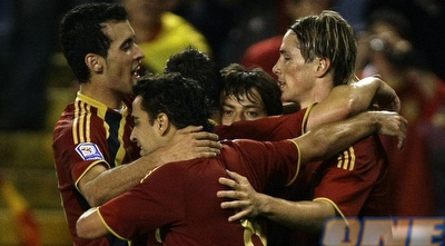 נבחרת ספרד חוגגת (רויטרס)