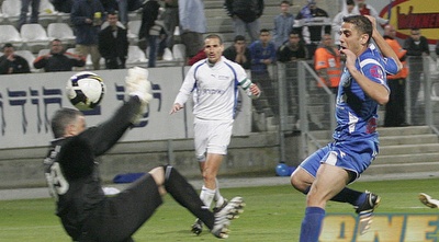 ארז ירימי כובש אולי את השער הגדול בקריירה (דרור עינב)