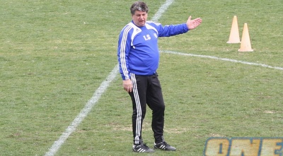 יצחק שום (גיא בן זיו) יצחק שום (גיא בן זיו)