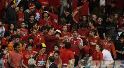 אוהדי מטה אשר (גיא בן זיו)