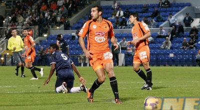 דין מורי ואיבן גארידו. בן מרטין טוען לעבירה (רועי גלדסטון)