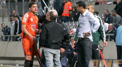 חסן אבו זייאד פצוע (רועי גלדסטון)