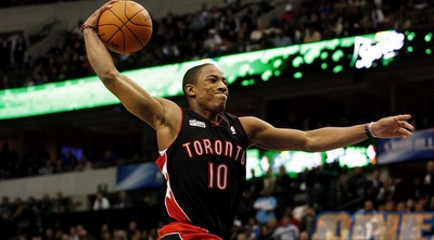 דמאר ד´רוזן בדרך להטבעה שהעלתה אותו לגמר (רויטרס) דמאר ד´רוזן בדרך להטבעה שהעלתה אותו לגמר (רויטרס)