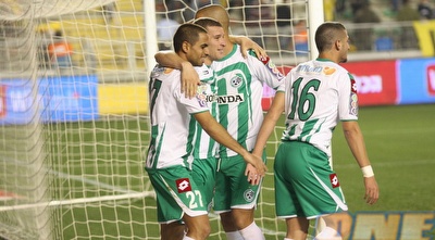 מכבי חיפה ממשיכה לעשות בית ספר לליגה (גיא בן זיו) מכבי חיפה ממשיכה לעשות בית ספר לליגה (גיא בן זיו)