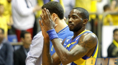 לאזמה מודה לקהל. עוד משחק אחד לתואר (אמיר לוי)