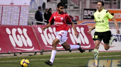 אופיר דוידזאדה מול איציק פרץ (אלעד ירקון) אופיר דוידזאדה מול איציק פרץ (אלעד ירקון)