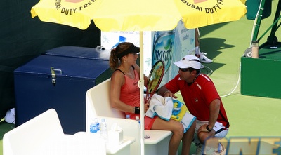 שחר פאר ומאמנה (רויטרס) שחר פאר ומאמנה (רויטרס)