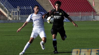 עמיר נוסבאום מול רפי עמוס (אלעד ירקון)