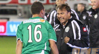 גדיר חוגג את שער הניצחון עם אלישע לוי (עמית מצפה)