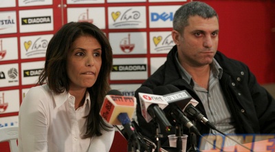 אלונה ברקת (דרור עינב)