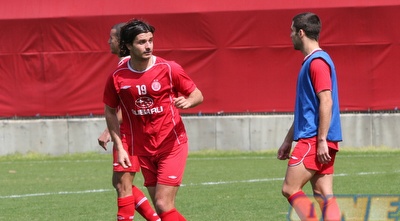 בן דיין. השלים מלא ויפתח מול הפועל פ&qout;ת (רועי גלדסטון) בן דיין. השלים מלא ויפתח מול הפועל פ&qout;ת (רועי גלדסטון)