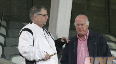 דרור קשטן ביציע הכבוד בבלומפילד (דרור עינב) דרור קשטן ביציע הכבוד בבלומפילד (דרור עינב)