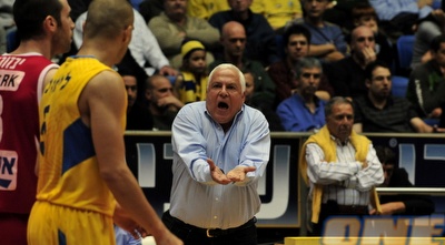 פיני גרשון. &qout; (אלעד ירקון)