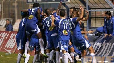 הפועל פ&qout;ת חוגגת (רועי גלדסטון)