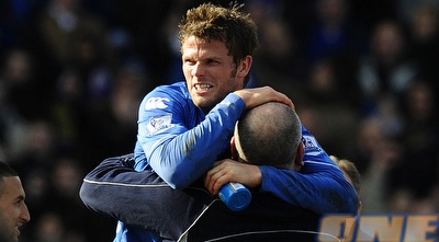 הרמן הריידארסון חוגג את הניצחון בגביע. עדיין מאמין גם בליגה (רויטרס)