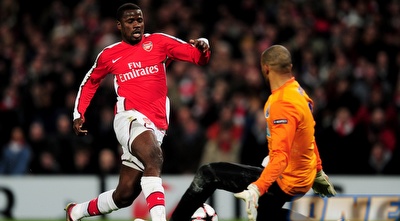 אבואה עובר את הלטון בדרך לרביעי (GettyImages)