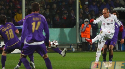 אריאן רובן מפציץ. שער ששווה רבע גמר (GettyImages)