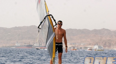 צוברי. (קובי אליהו) צוברי. (קובי אליהו)