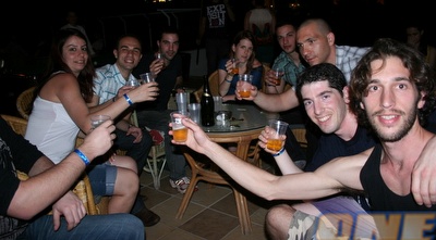 הסטונדטים באילת. נהנים עד כה מאליפות החורף של אס&qout;א (קובי אליהו)