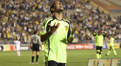 יצחקי. בחיפה ילחמו עם הפועל ת&qout;א על שירותיו (גיא בן זיו)