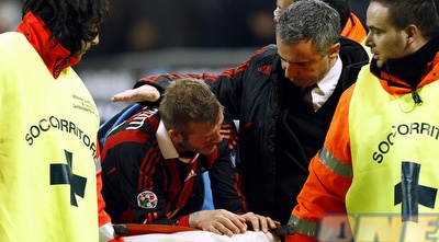 בקהאם נפצע. למרות הפציעה יהיה בדרום אפריקה? (רויטרס)